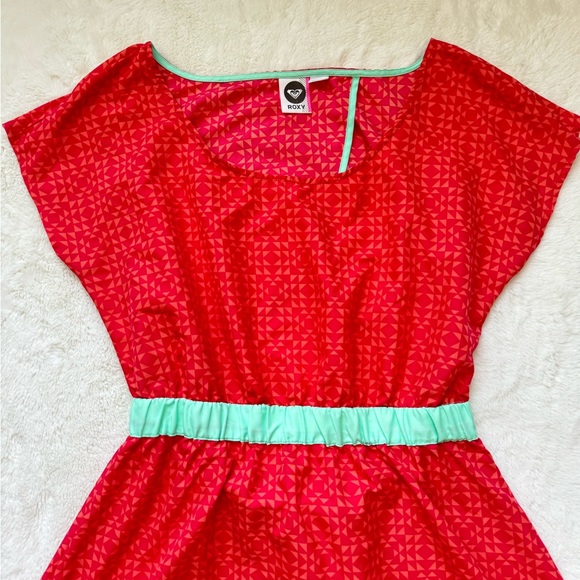❌SOLD❌Roxy Dress Teen's Large Red Geometric Mini Back Cutout Short Sleeve Swim - Picture 7 of 14